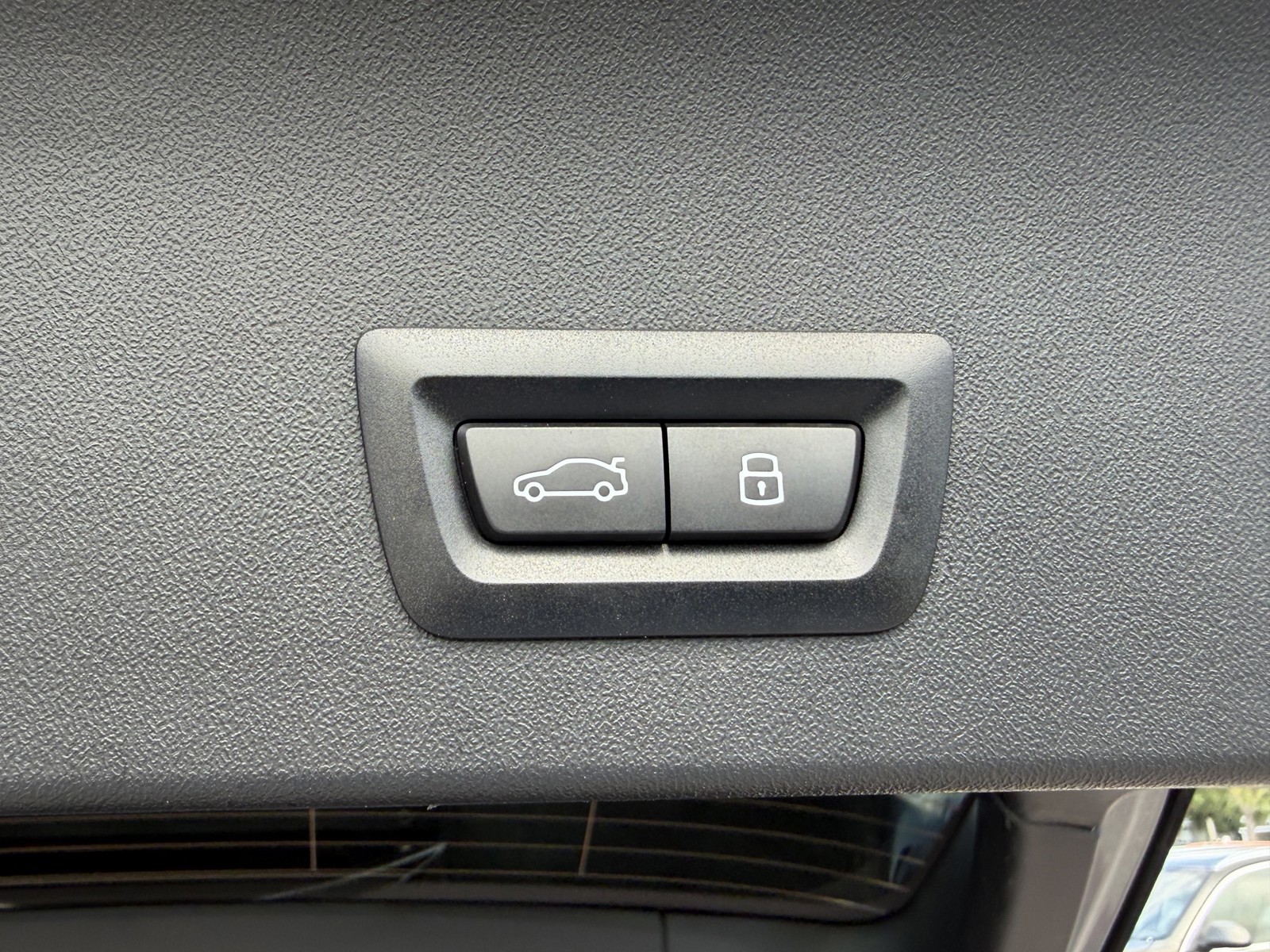 Used 2025 Gray BMW 30 xDrive image 12