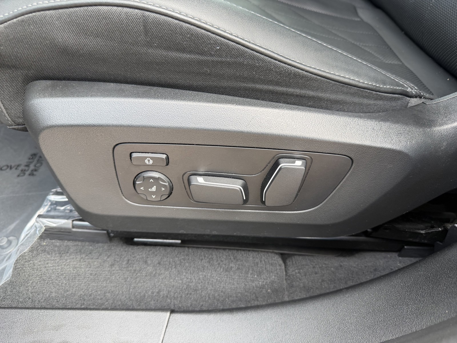 Used 2025 Gray BMW 30 xDrive image 23