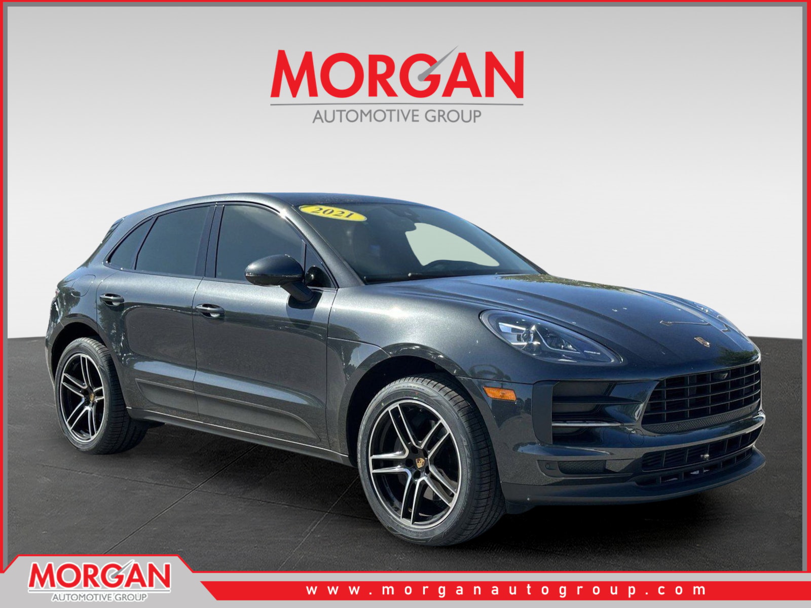 2021 Porsche Macan -'s photo