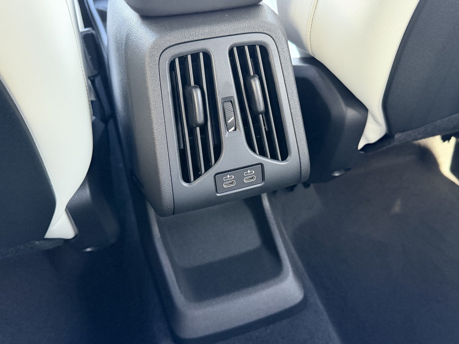 New 2026 Beige BMW xDrive28i image 17