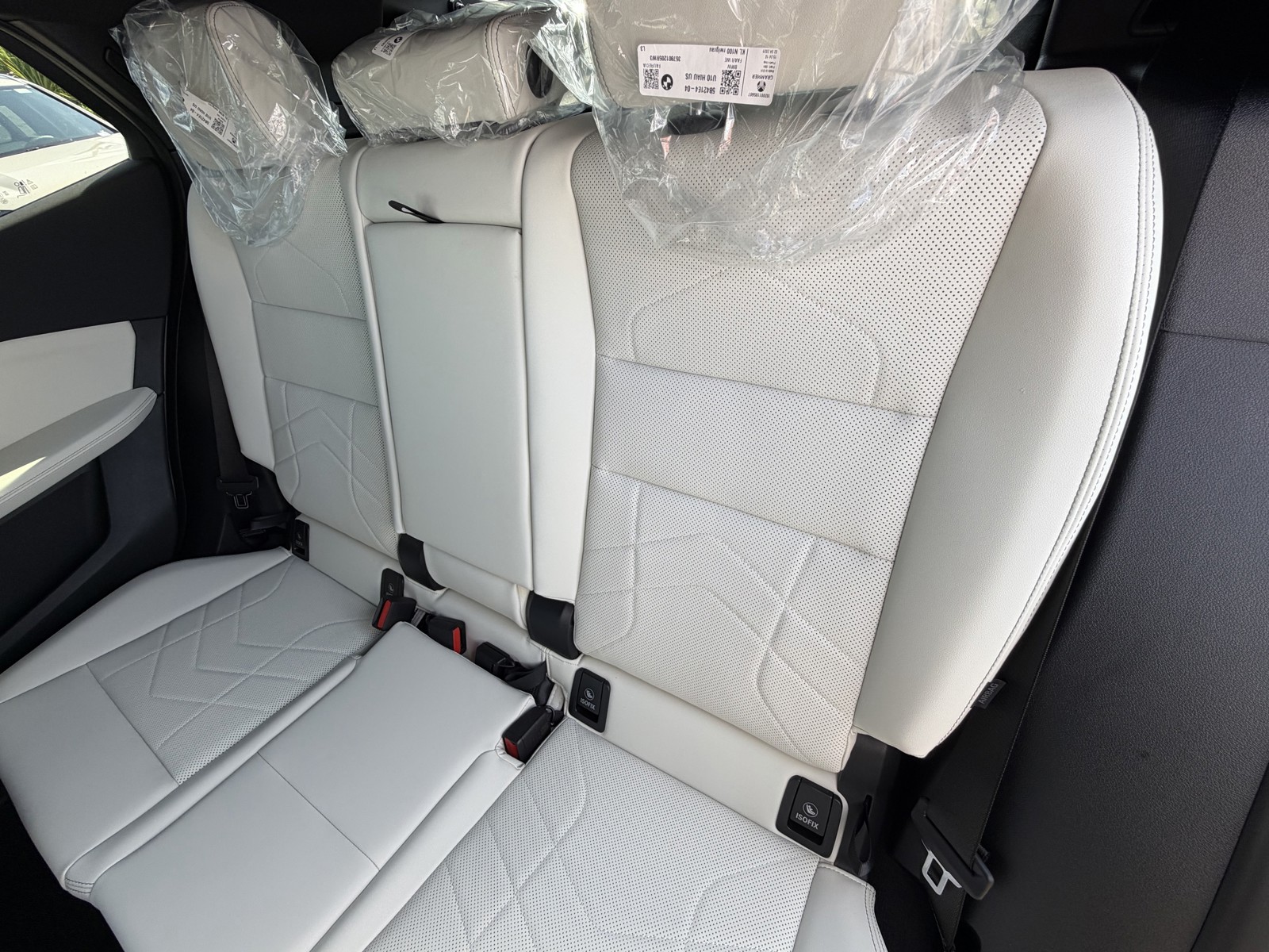 New 2026 Beige BMW xDrive28i image 19