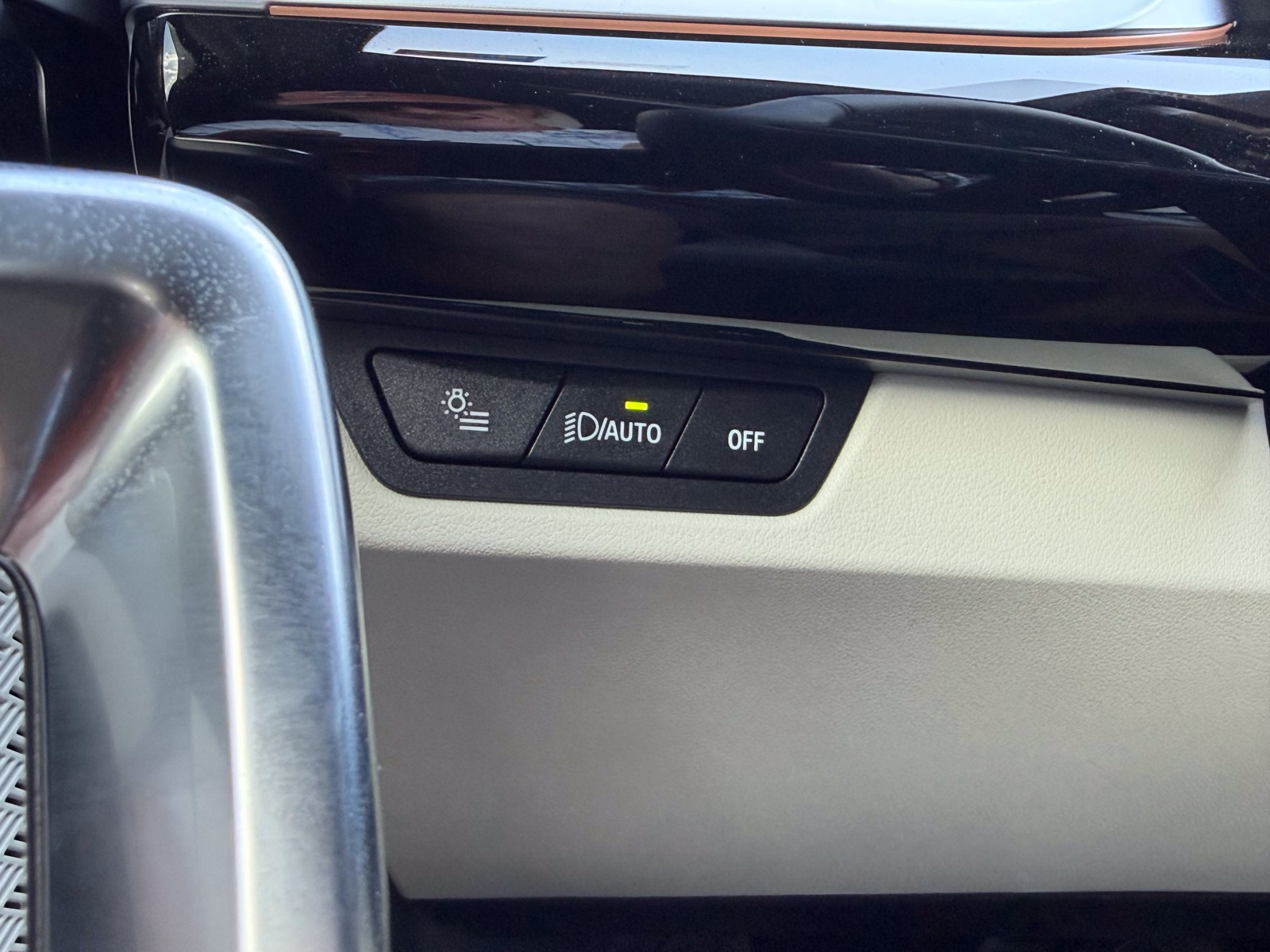 New 2026 Beige BMW xDrive28i image 29