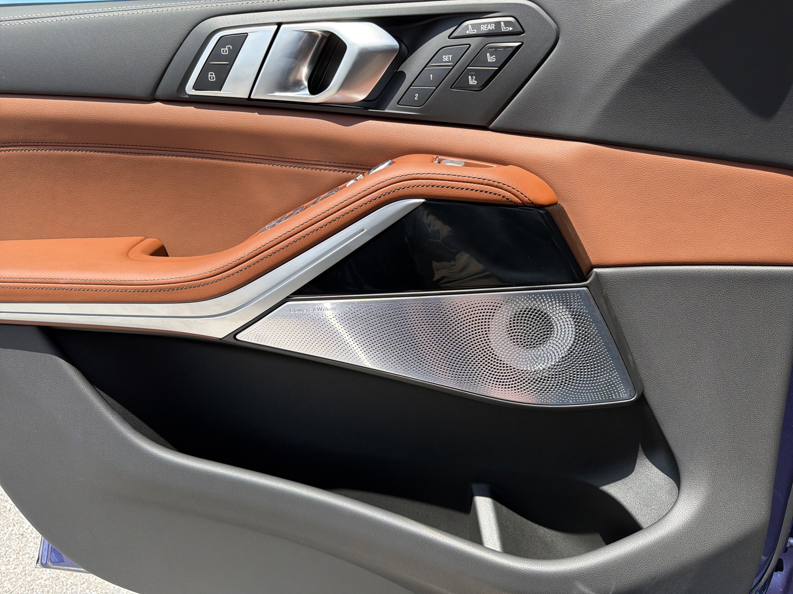 New 2026 Blue BMW ALPINA XB7 image 31
