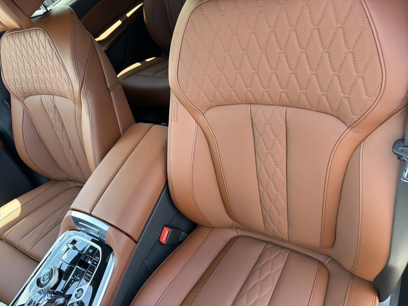 New 2026 Blue BMW ALPINA XB7 image 29