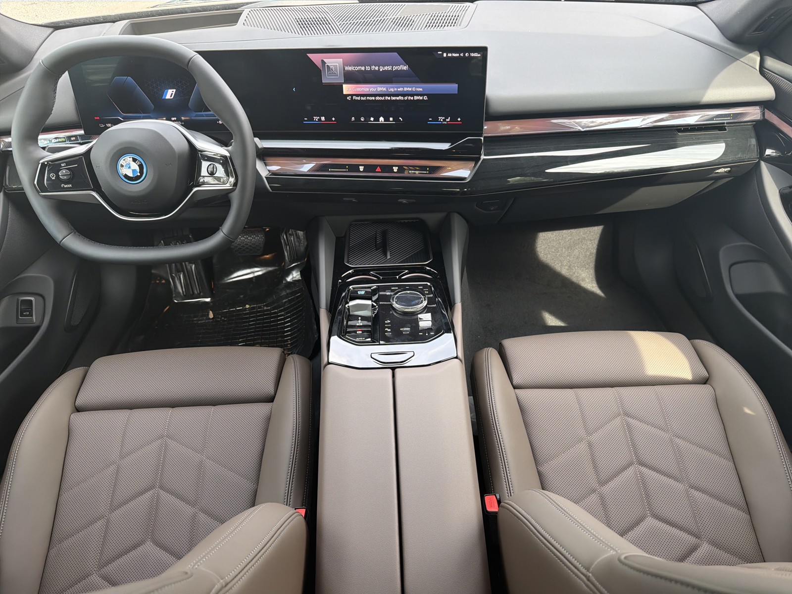 New 2027 Black BMW eDrive40 image 14