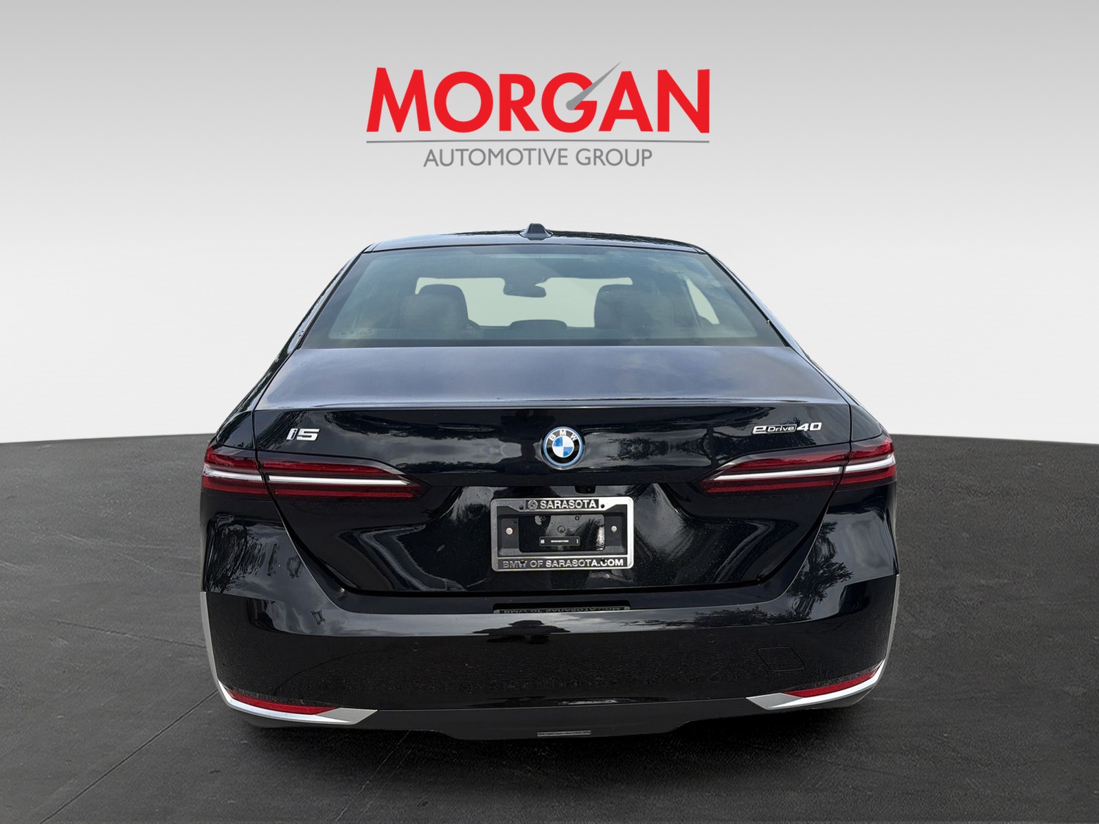 New 2027 Black BMW eDrive40 image 5