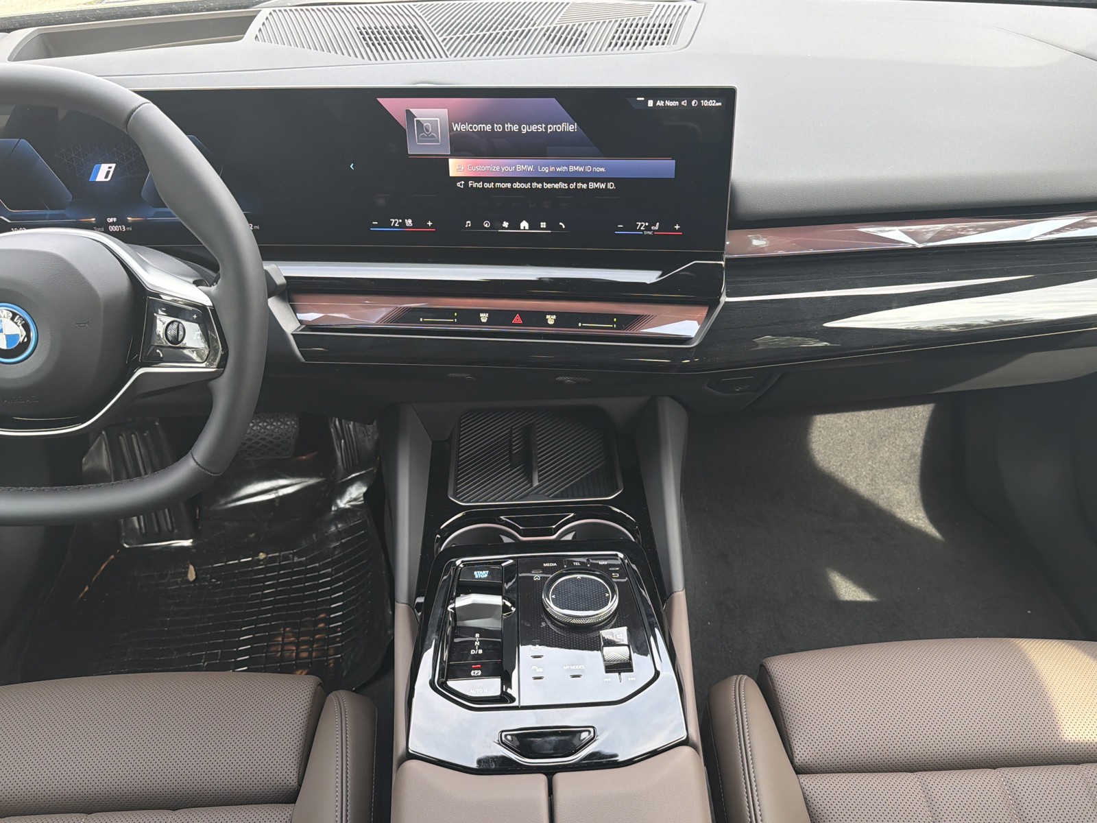 New 2027 Black BMW eDrive40 image 16