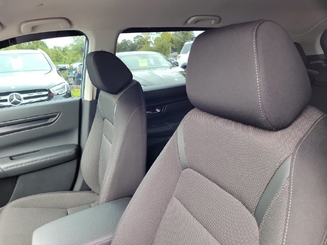 Used 2023 Silver Honda LX image 18