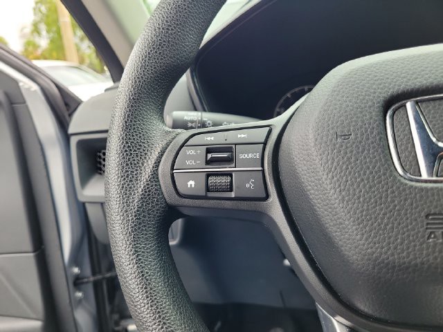 Used 2023 Silver Honda LX image 21