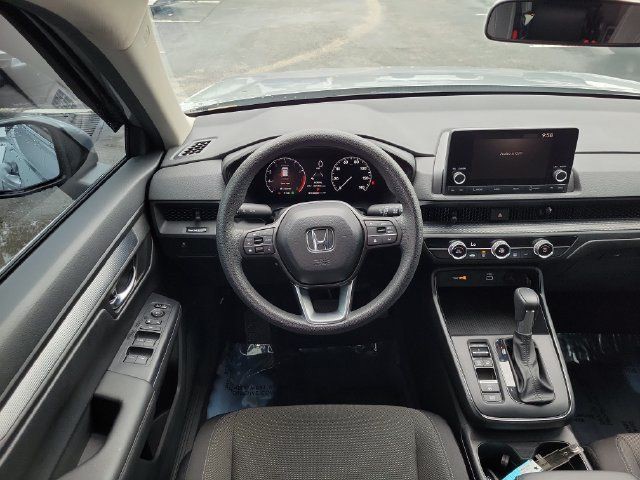 Used 2023 Silver Honda LX image 9