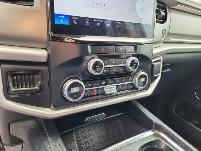 Used 2023 Black Ford XLT image 29