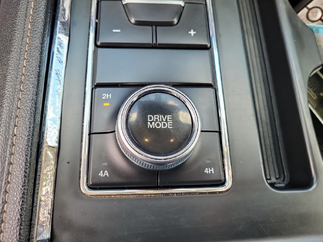 Used 2023 Black Ford XLT image 32