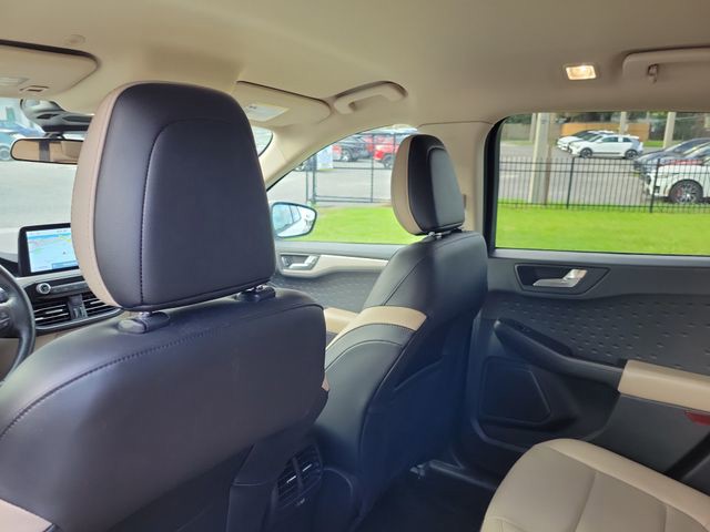 Used 2020 White Ford SEL image 13