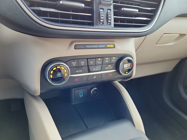 Used 2020 White Ford SEL image 31