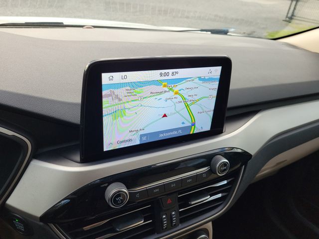 Used 2020 White Ford SEL image 29