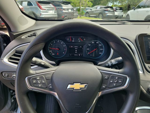Used 2024 Gray Chevrolet LT image 18