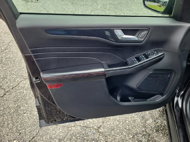 Used 2025 Black Ford ST-Line image 15