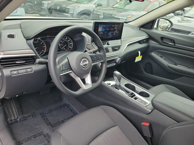 New 2026 White Nissan 2.5 SV image 14