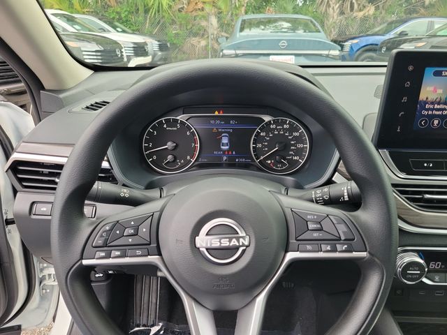New 2026 White Nissan 2.5 SV image 21