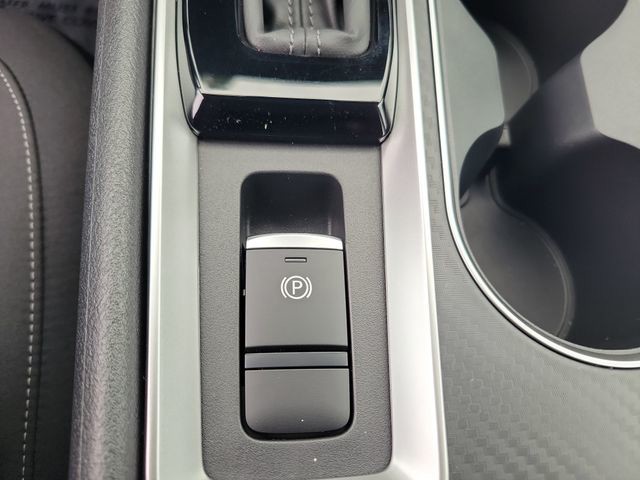 New 2026 White Nissan 2.5 SV image 30