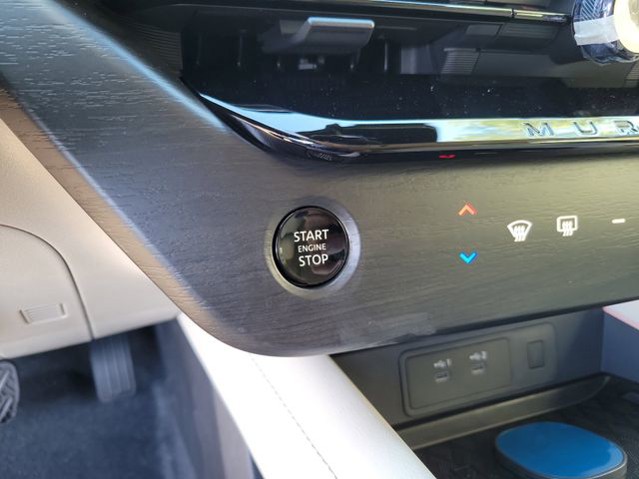 New 2026 Black Nissan SL image 19