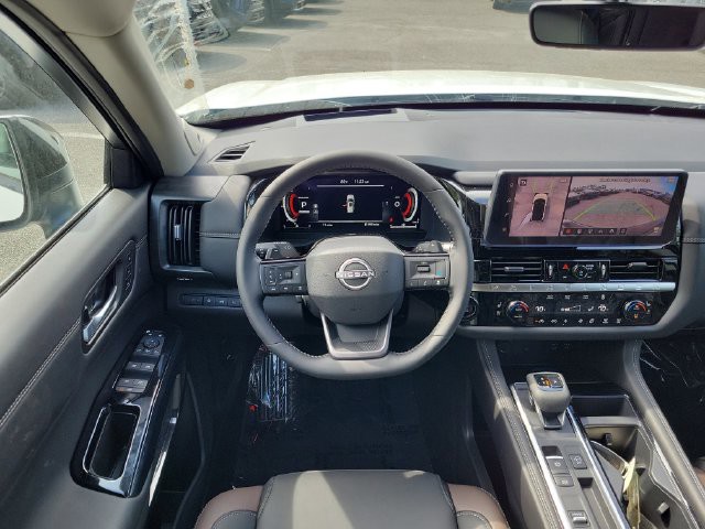 New 2026 White Nissan Platinum image 22