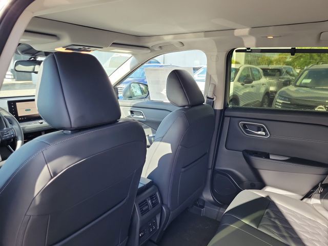 New 2026 Gray Nissan Platinum image 12