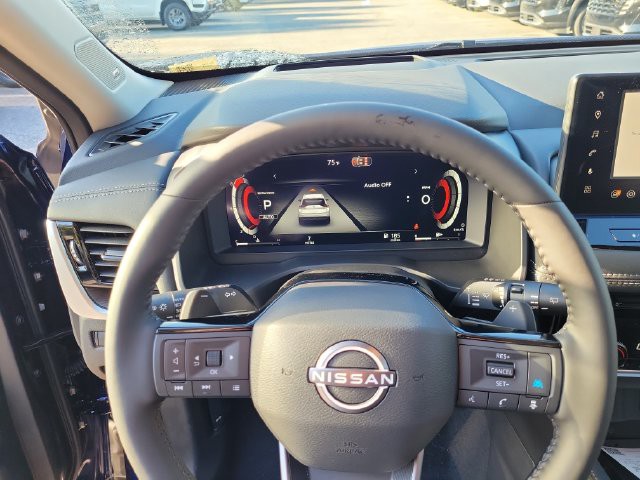 New 2026 Blue Nissan Platinum image 24