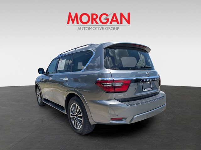 Used 2022 Gray Nissan SV image 6