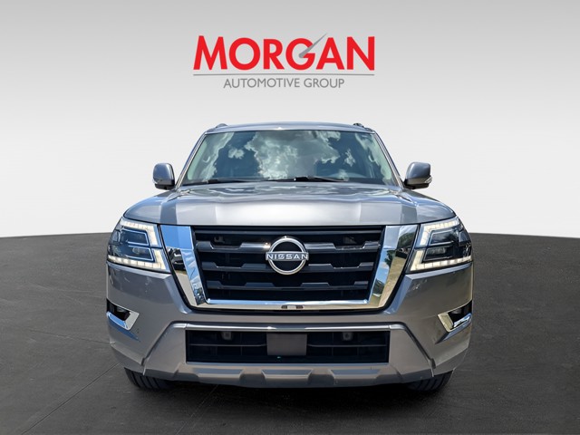 Used 2022 Gray Nissan SV image 10