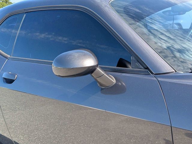 Used 2020 Gray Dodge SXT image 10