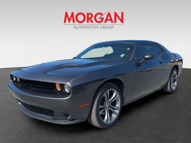Used 2020 Gray Dodge SXT image 7