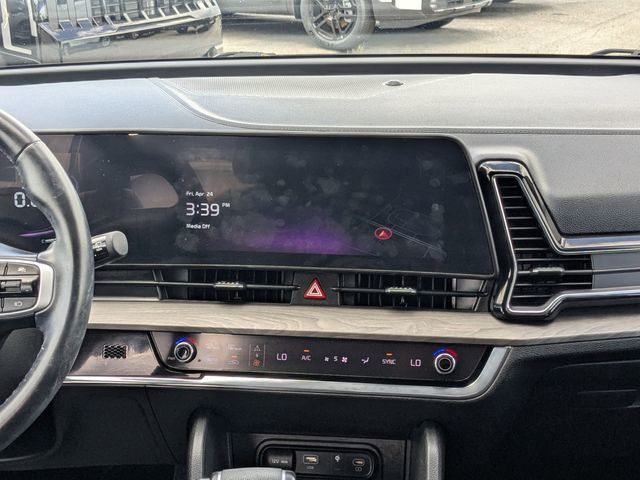 Used 2023 Black Kia X-Line image 18