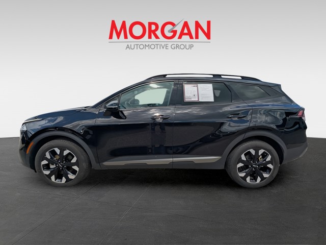Used 2023 Black Kia X-Line image 6