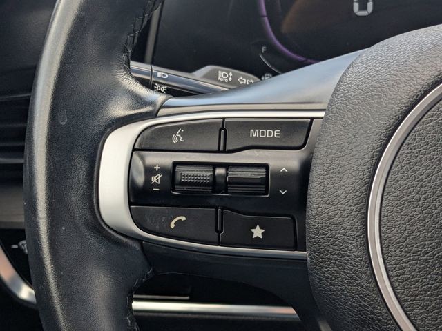 Used 2023 Black Kia X-Line image 24