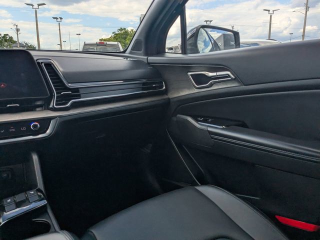 Used 2023 Black Kia X-Line image 17