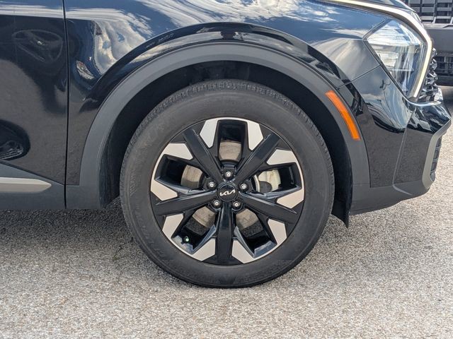 Used 2023 Black Kia X-Line image 11