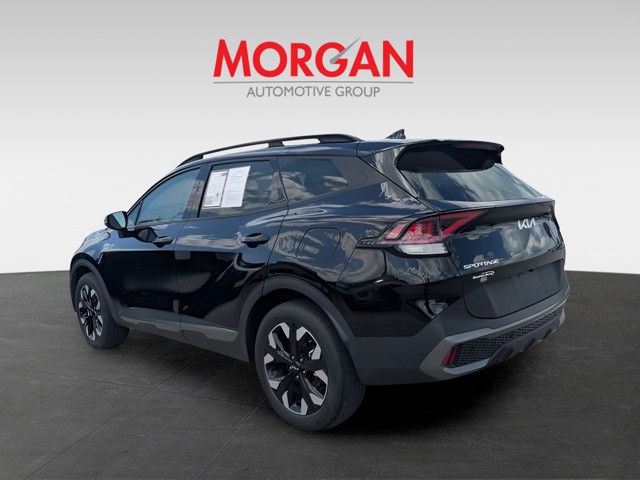 Used 2023 Black Kia X-Line image 5