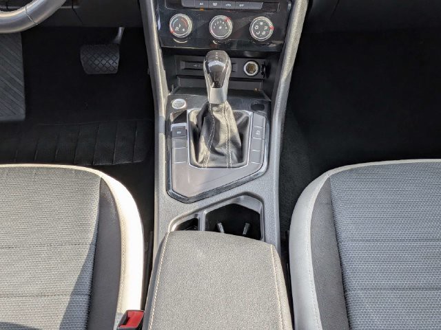 Used 2025 Gray Volkswagen 1.5T S image 16
