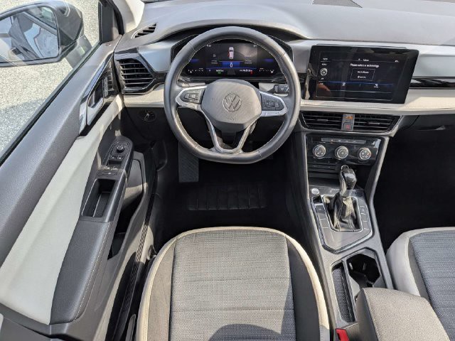 Used 2025 Gray Volkswagen 1.5T S image 13