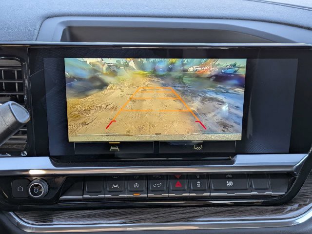 Used 2025 Gray Chevrolet LT image 31
