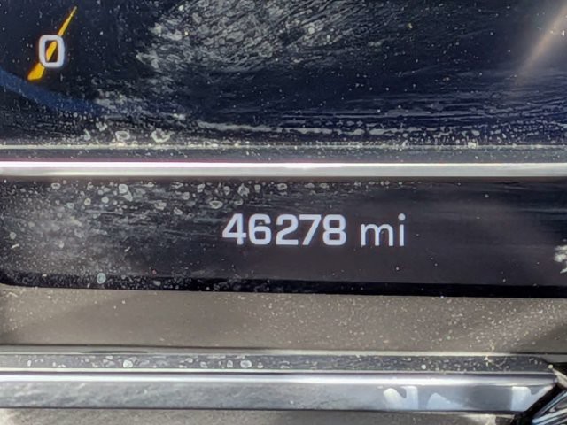 Used 2025 Gray Chevrolet LT image 29