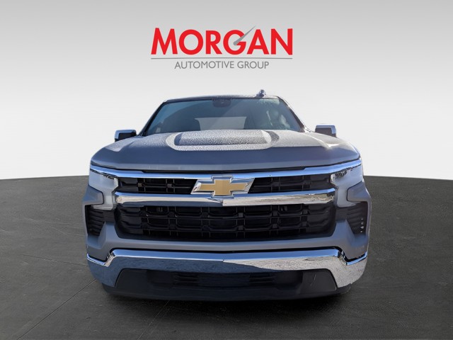 Used 2025 Gray Chevrolet LT image 8