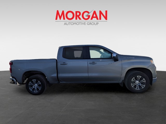 Used 2025 Gray Chevrolet LT image 2
