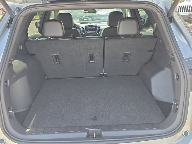 Used 2024 Gray Chevrolet Premier image 10