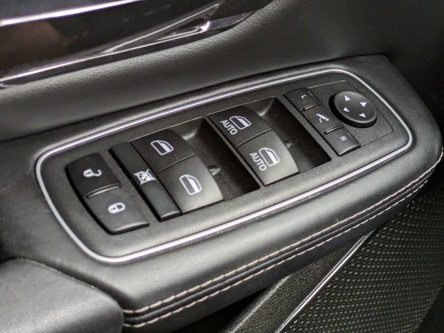 Used 2022 Red Ram Limited image 26