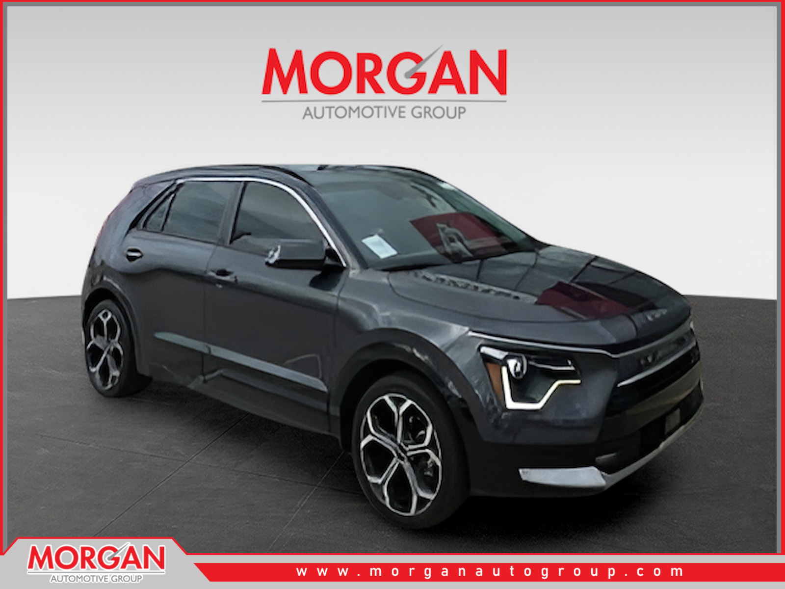 2023 Kia Niro EX Touring HEV's photo