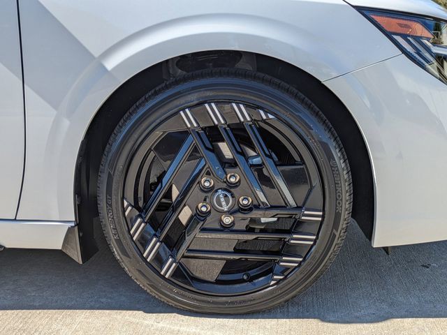 New 2026 White Nissan SR image 12