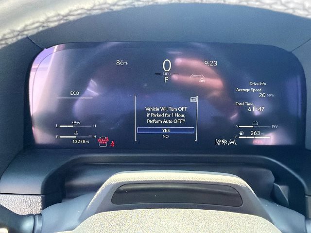 Used 2025 White Pearl Lexus GX 550 Overtrail image 36