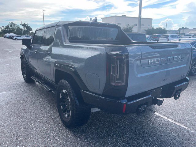 Used 2024 Meteorite Metallic (Grey) GMC 3X image 4